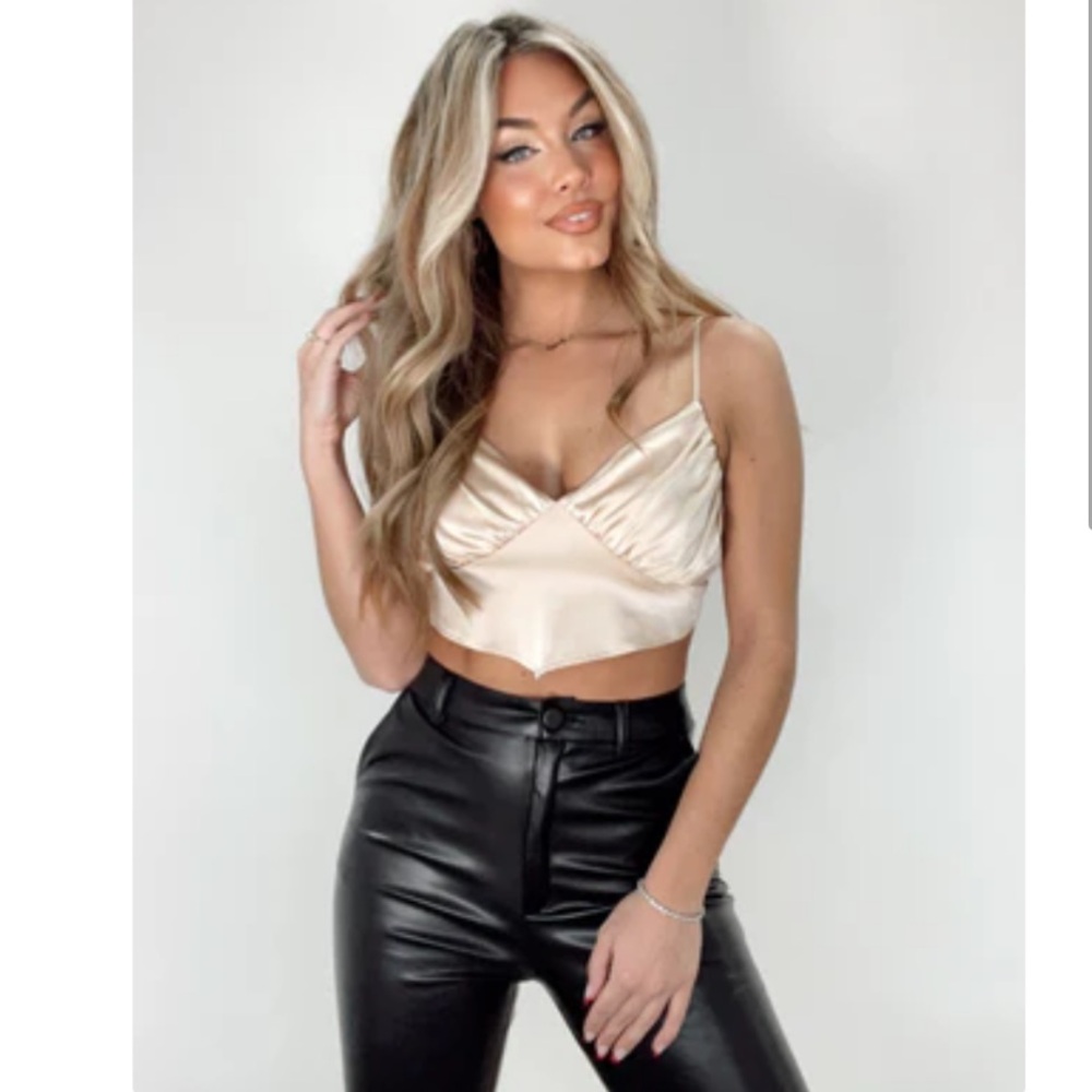 NWT Lane 201 Luxe Living Satin Tank in Champagne